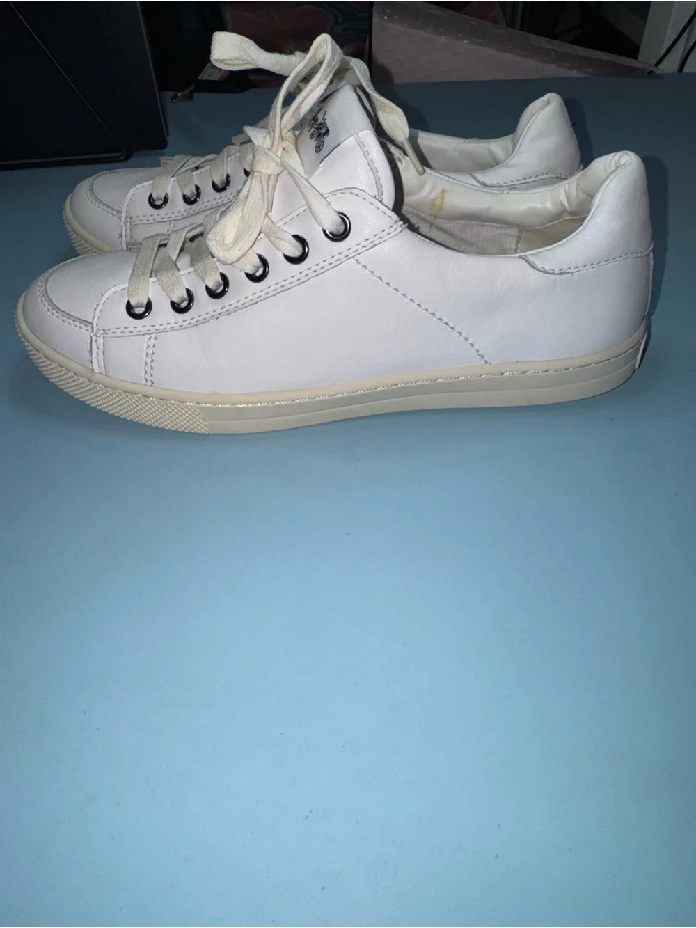 Coach White Leather Low-Top Sneakers